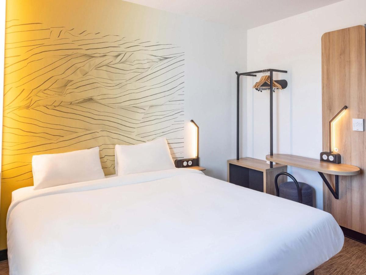 B&B Hotel Rennes Parc Expo Aeroport Брю Екстериор снимка